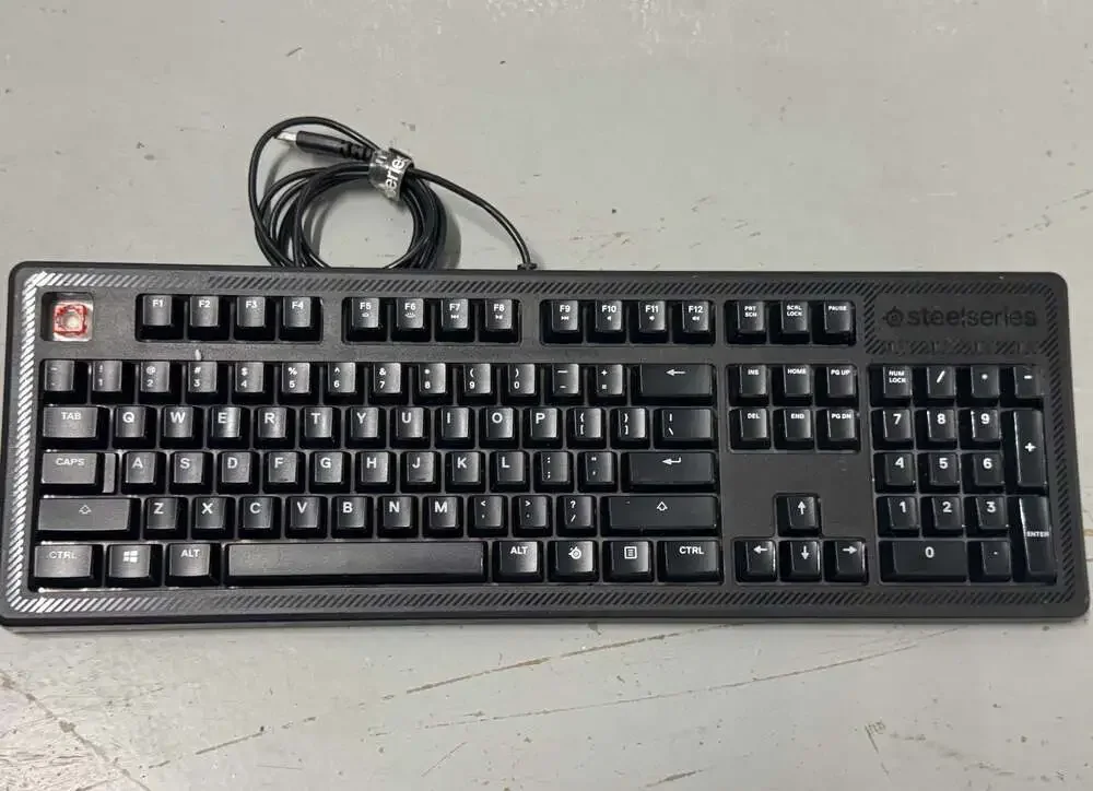 SteelSeries Apex 100 Gaming Keyboard USB KB-00004